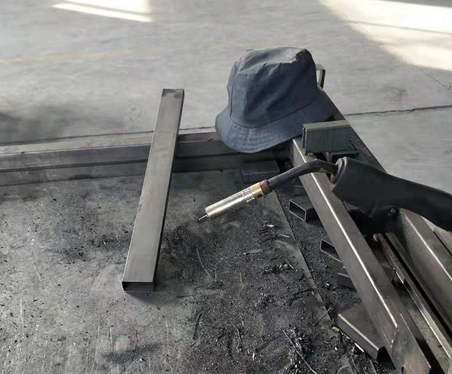 安陽(yáng)鼎諾倉(cāng)庫(kù)重型貨架生產(chǎn)中采用的是什么焊接方法？